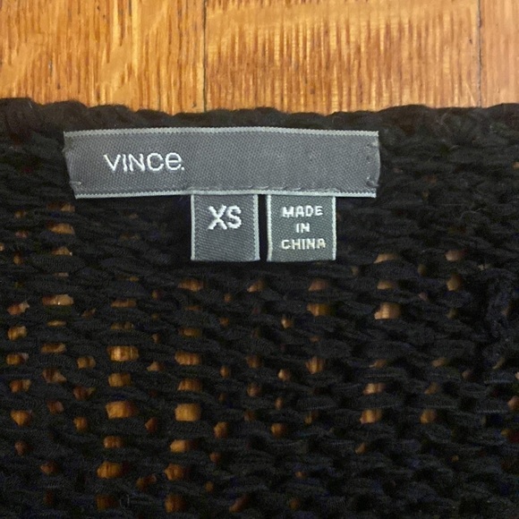 Vince V-neck summer sweater - Picture 3 of 4